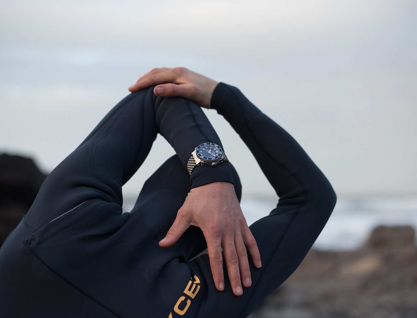 reubyn ash formex ambassador wearing a formex watch while surfing
